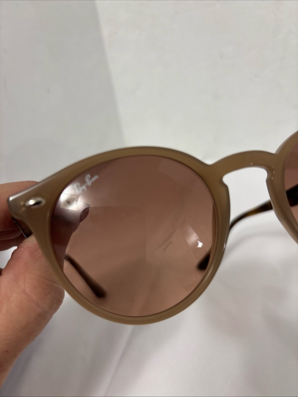 Ray-Ban Havana Round Sunglasses Beige Frame with Pink Gradient Gray Lenses. New. - Picture 4 of 10
